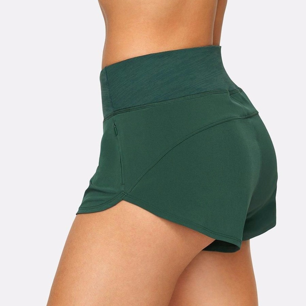 Outdoor Voices Hudson Shorts 2.5" size M